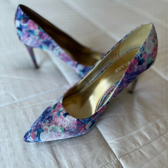 Sears Abstract Floral Print Point Tie Stiletto Angie Heels Size 7.5 - Picture 1 of 16